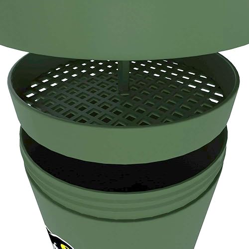 Miniatura 4 de Battle Shakers Bomb - Botella agitadora con temática militar, taza de proteína a prueba de fugas con compartimento de almacenamiento, mezcla de