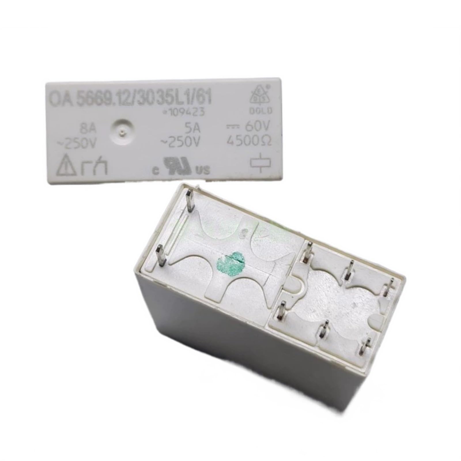 Relais OA5669.12/3035L1/61 60VDC 8A avec commutation stable à 8 broches