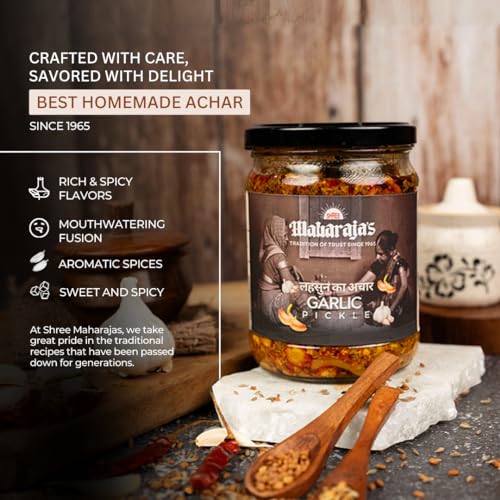 Image of Shree Maharaja's Banarasi Garlic Pickle in Mustard Oil (500gm)