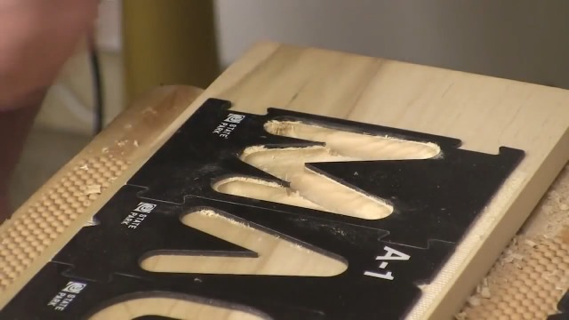 Snapklik.com : Rockler Router Letter Template Set