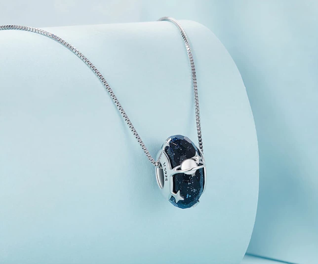 Collier Ras Du Cou En Argent Massif Avec Pendentif Verre De Murano - Bijou Ancien - Occasion