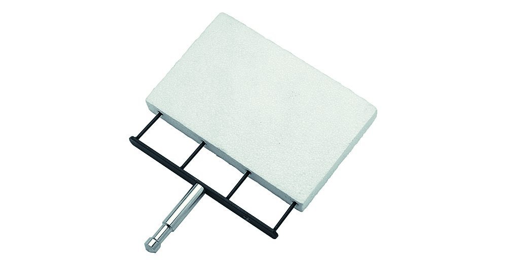 Avenger F1504 Foam/Styrene Fork with 5/8-Inch Pin,Black