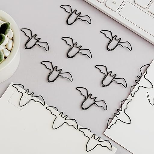60 clips de papel negros con forma de murciélago en caja transparente, clips de papel de murciélago de Halloween, clips de papel de metal para oficina, hogar, documentos, notas, decoración de boda | Ya disponible en tu tienda friki favorita! En mundofriki.es!