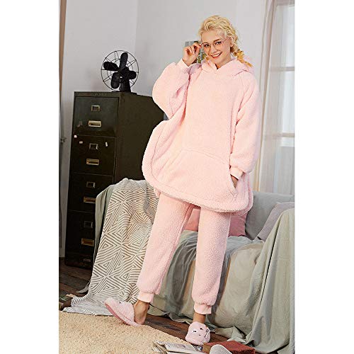 Pyjama rose à capuche idéal pour les journées cocooning à la maison - 5