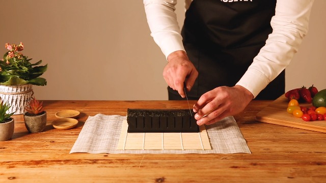 Kit Sushi Débutant 16 Pièces DAJAVE - Tapis Bambou, Bazooka à Sushi, Moules, Outils Complets - 3