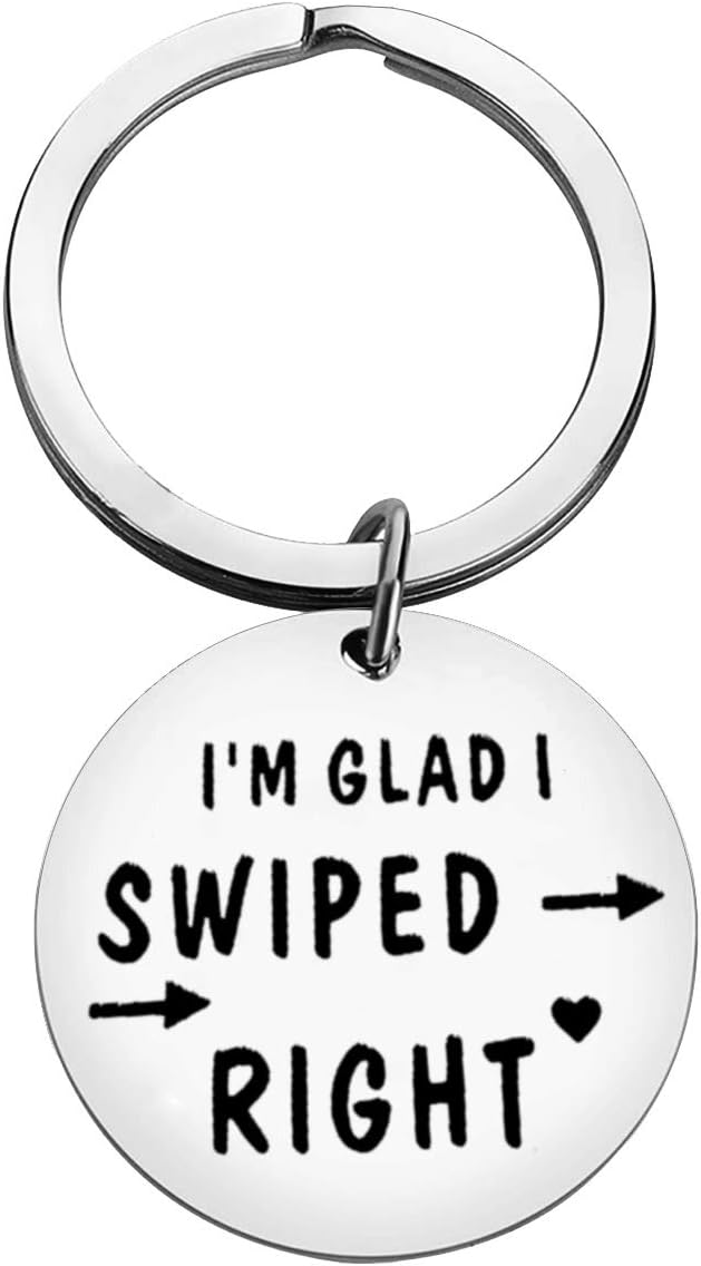 Valentines Day Gifts For Boyfriend Girlfriend Couple Keychain Wedding Gift for Husband Keyring Jewelry Engagement Gift for Fiancee Anniversary Christmas Birthday Gifts Gifts For Him Her
