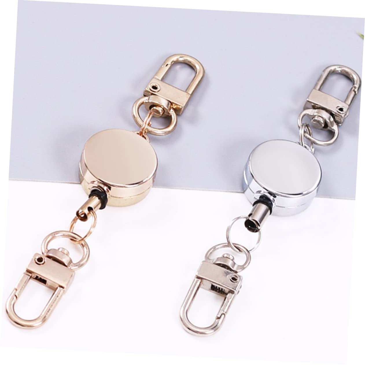 HOMSFOU 4 Set 4 Set di Portachiavi con Porta Badge Retrattili Facili da Tirare con Clip Retrattile Portachiavi Estensibile per Badge Flessibile 2 Pezzi * 4