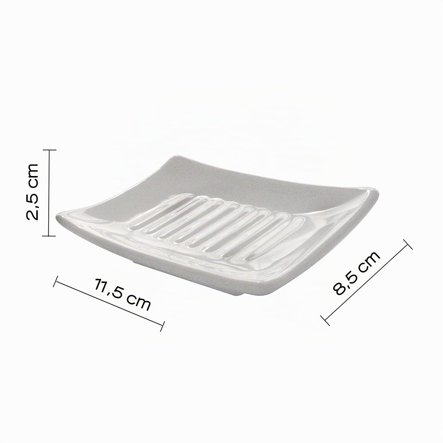 Gedy Queenstown 4 Pezzi, 1 Porta Solido, 1 Scopino WC, 1 Dispenser Sapone, 1 Portaspazzolini da Bagno, Set in Ceramica Ecologica, Finitura Bianca, Design R&S, 2 Anni di Garanzia, Unica