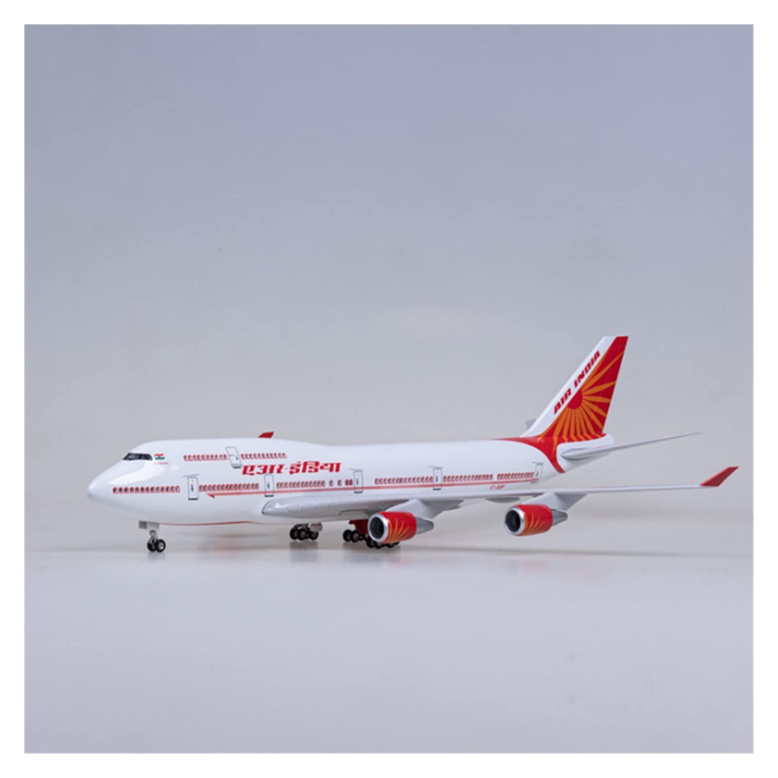 Maquette d'avion B747 Air India 47 cm pour sublimer votre décoration de salon