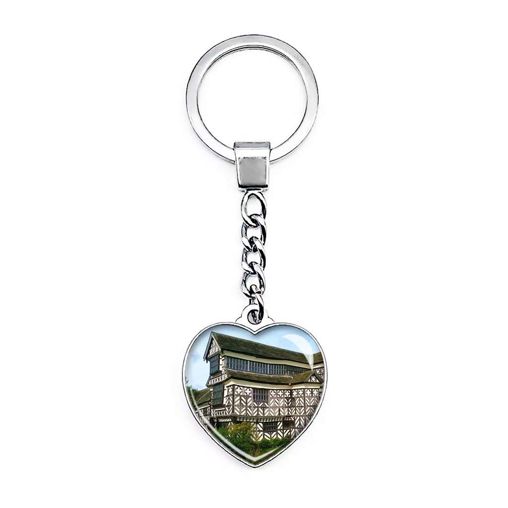 UK England Congleton Little Moreton Hall Keychain Creative Double Sided Heart-shaped Crystal Key Chain Travel Souvenir Metal