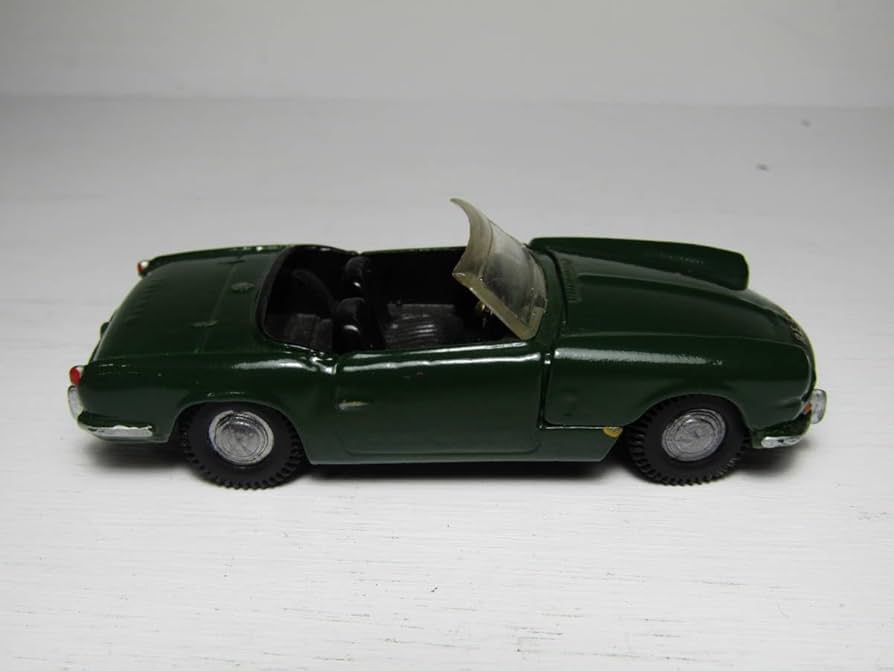 特価 K&R REPLICAS 1/43 トライアンフ Spitfire MKⅠ K&R REPLICAS (1/43) トライアンフ Spitfire MKⅠ スパーク 1/43