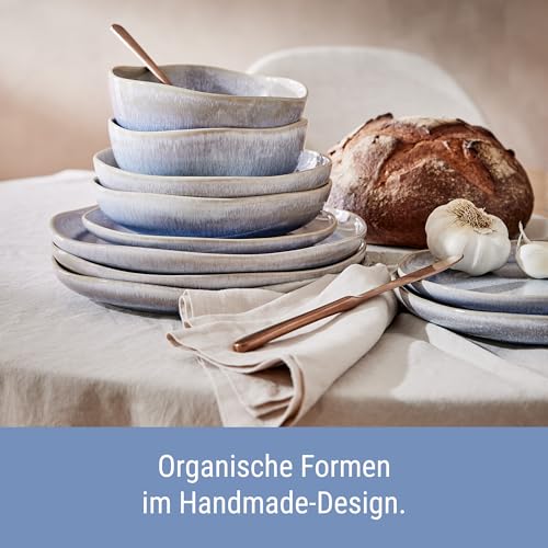 BUTLERS Geschirrset 6 Personen HILDA 24-tlg. Steingut Geschirr blau Tafelservice Landhaus | Speiseteller Frühstücksteller 6er Set, Schüssel Set, Pastateller | Mikrowellen- & spülmaschinenfest