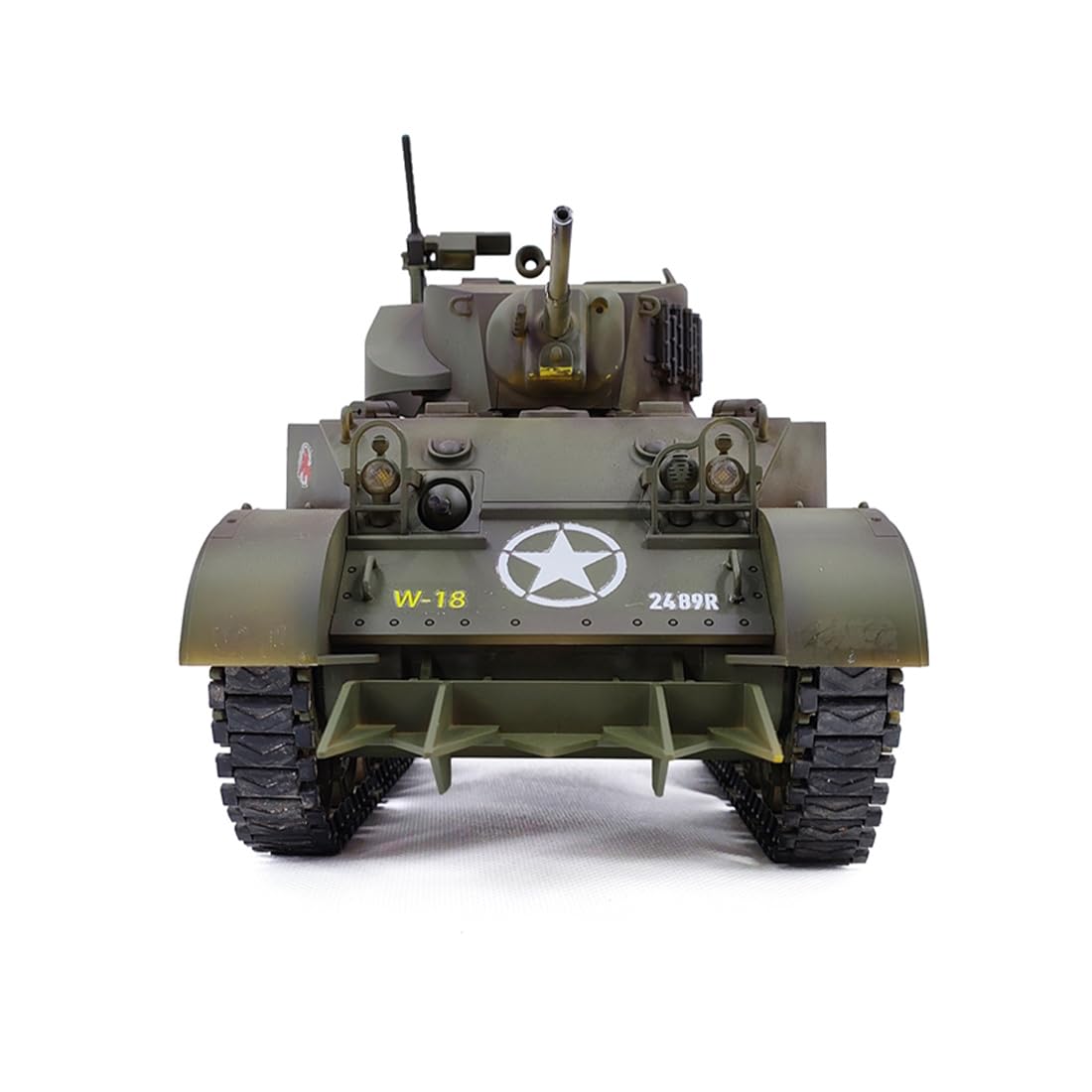 YUTT Rc Military Truck, 1/16 2.4G US M5A1 Stauart lekki czołg symulowany model pojazdu wojskowego z dźwiękiem światła dymnego