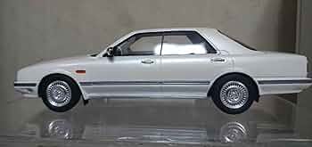 ★1/43★ニッサン セドリック シーマ★Y31★パールホワイト★日産★ ☆1/43☆ニッサン セドリック シーマ☆Y31☆パールホワイト