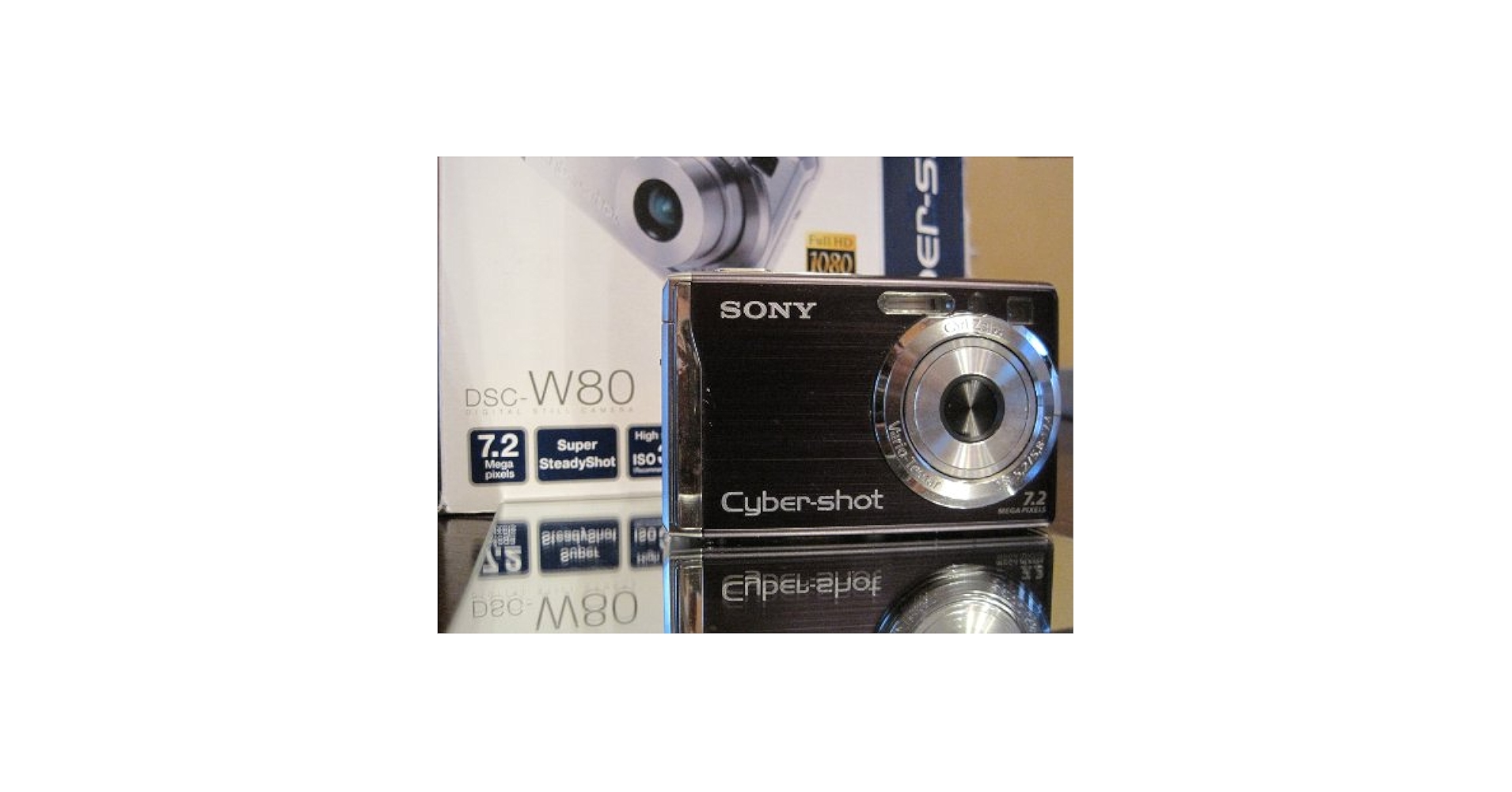 SONY Cyber-shot DSC-W80 7.2メガピクセル 本体 Sony Cyber-shot DSC-W80 Digital Camera 7.2 MP 3x Optical
