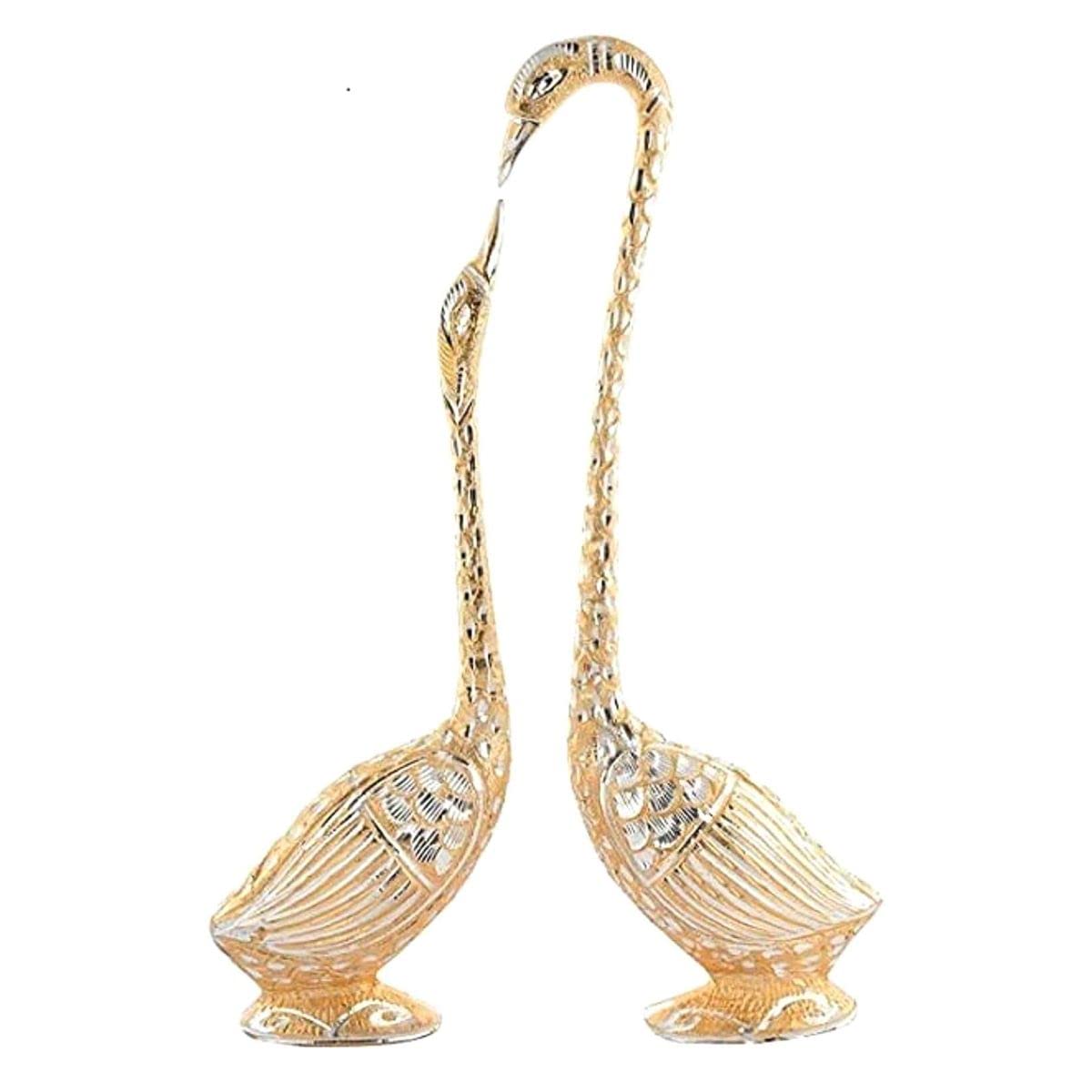 Fashion Bizz Elegant Kissing Duck/Swan/Bird Pair Decorative Showpiece - 30 cm (Aluminium, Multicolor)