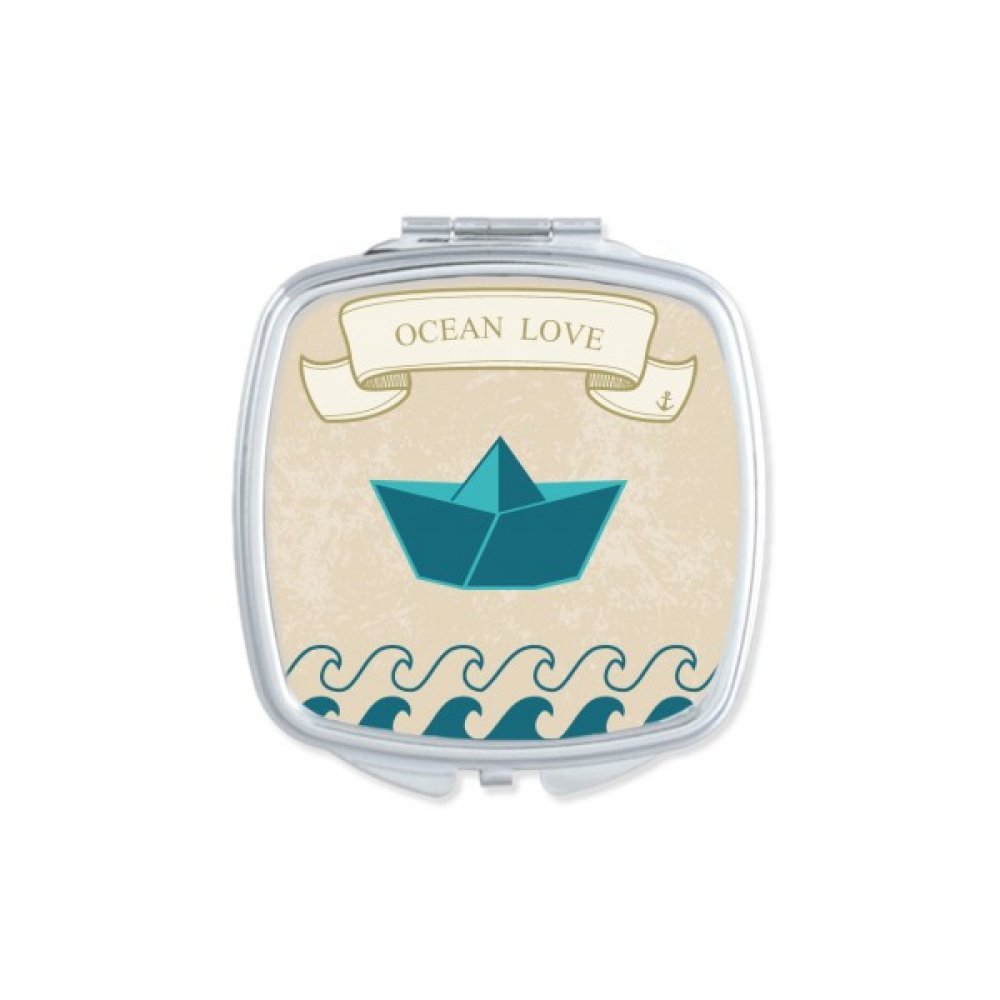 Miroir carré motif mer et bateau à voile parfait pour les retouches au bureau