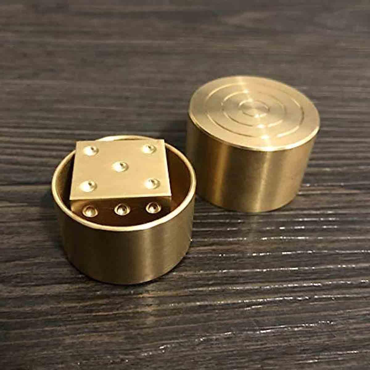 blue-ther Super Mental Die (Brass) Magic Tricks Classic Toys Dice Number Prediction Magic for Adult