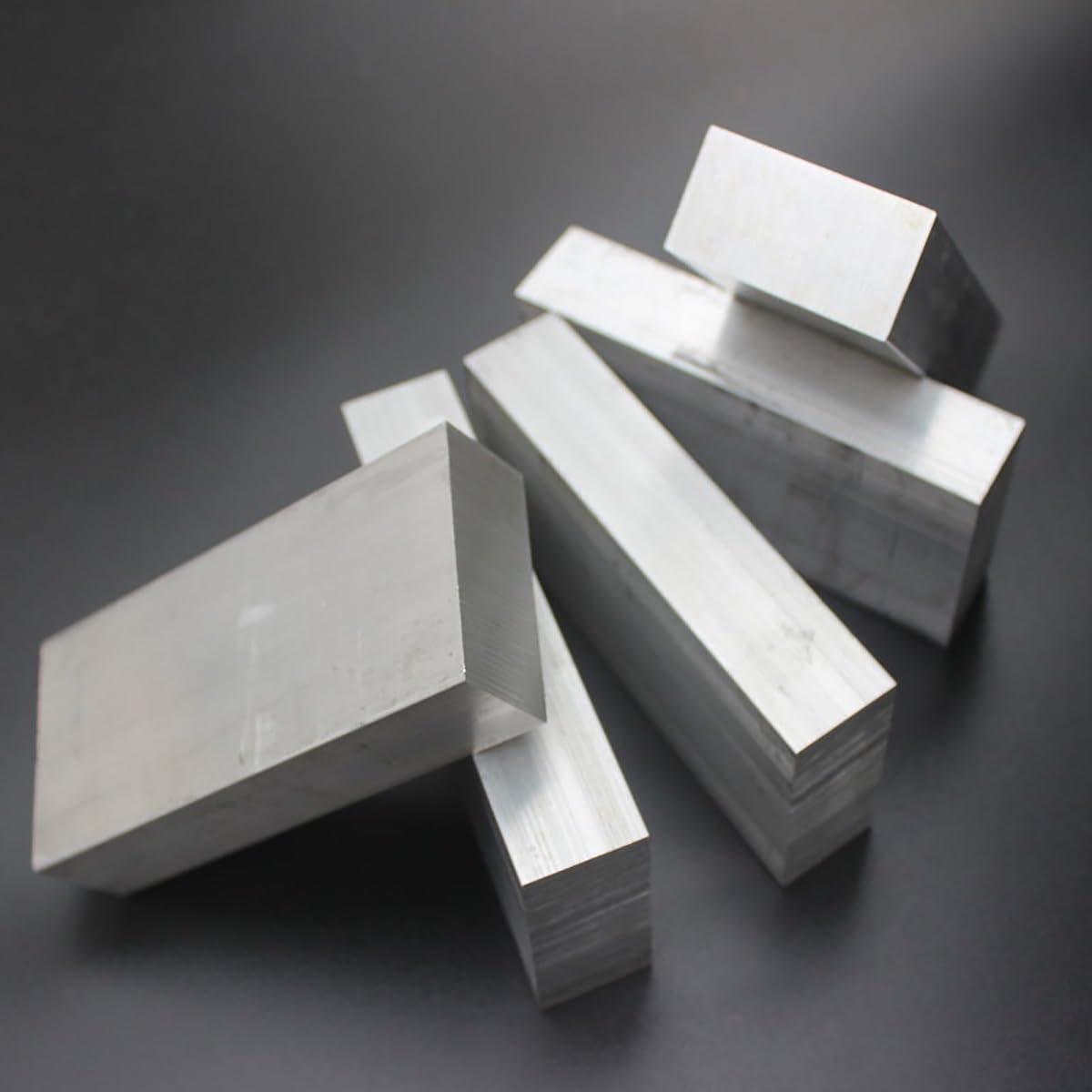 Płaskownik aluminiowy, Pręt płaski ze stopu aluminium 6061, grubość 2-10 mm, szerokość 10-80 mm, długość 500 mm(1pcs 10x80x500mm)