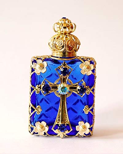 Eau bénite et secrets d'alchimiste dans cette fiole magique médiévale au filigrane doré unique