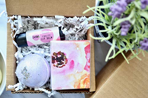 Zaaina Mini Spa Gift Set under 15. Little Luxuries Spa Gift Box for Teenage Girl, Women, Friend, Mom. Valentines Day, Galentines Day, Small Gift Ideas Bath Bomb Soap Lip Balm, Mother's Day