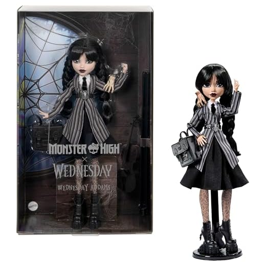 Monster High Miércoles Muñeca y Accesorios, muñeca Coleccionable de Miércoles Addams con el Uniforme de la Academia Nevermore, Cosa y una Mochila, con peana para la muñeca, HXJ04