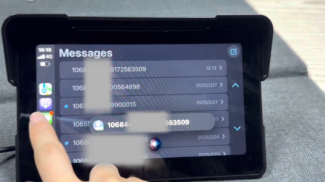 KAOLALI Motorfietsen GPS Carplay Screen 7 IPS Draadloze Draagbare Carplay en Android Auto IPX7 Waterdichte Auto Stereo voor Motorfiets met BT/ Navigatie/Siri/Google Assistent/Lichtdetectie KAOLALI Motorfietsen GPS Carplay Screen 7 IPS Draadloze Draagbare Carplay en Android Auto IPX7 Waterdichte Auto Stereo voor Motorfiets met BT/ Navigatie/Siri/Google Assistent/Lichtdetectie