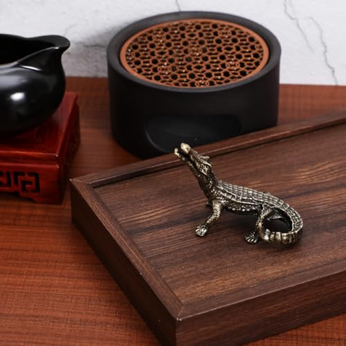 Mini estatua de cocodrilo de latón para decoración miniatura 3