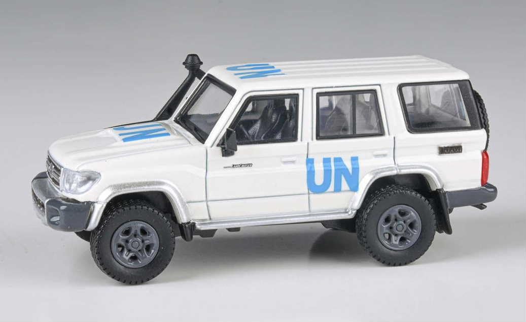 Amazon | 1/64 PARA64 ミニカー ランドクルーザー LC76 2014 United
