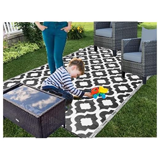 BalajeesUSA 5’x7’ Indoor Outdoor Plastic Straw Patio Rugs Camping Reversible Wholesale Price Mats Dark NV Blue