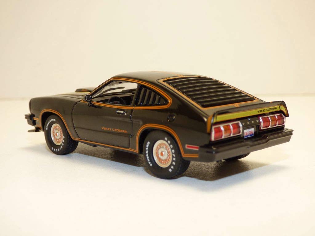 1/18　GREENLIGHT　1978　マスタング　コブラ2　COBRA　黒 1/18 GREENLIGHT 1978 マスタング コブラ2 COBRA 黒 GREENLIGHT 12878
