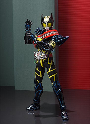 Amazon.co.jp: S.H.フィギュアーツ 仮面ライダードライブ タイプ 