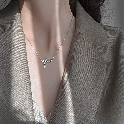 Collier cœur zircon pour femmes : bijouterie géométrique d'exception