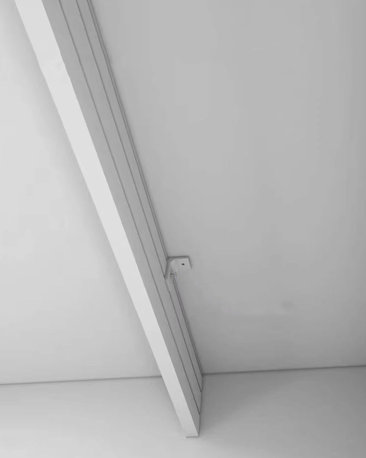 Gardinenblenden, weiß/graue Gardinenblenden-Abdeckung für 1 m-7 m lange Deckenschienen, dekorative Zierleiste für Fenster und Balkone, stilvolle Blende für die Inneneinrichtung (1,9 m/6,2 Fu