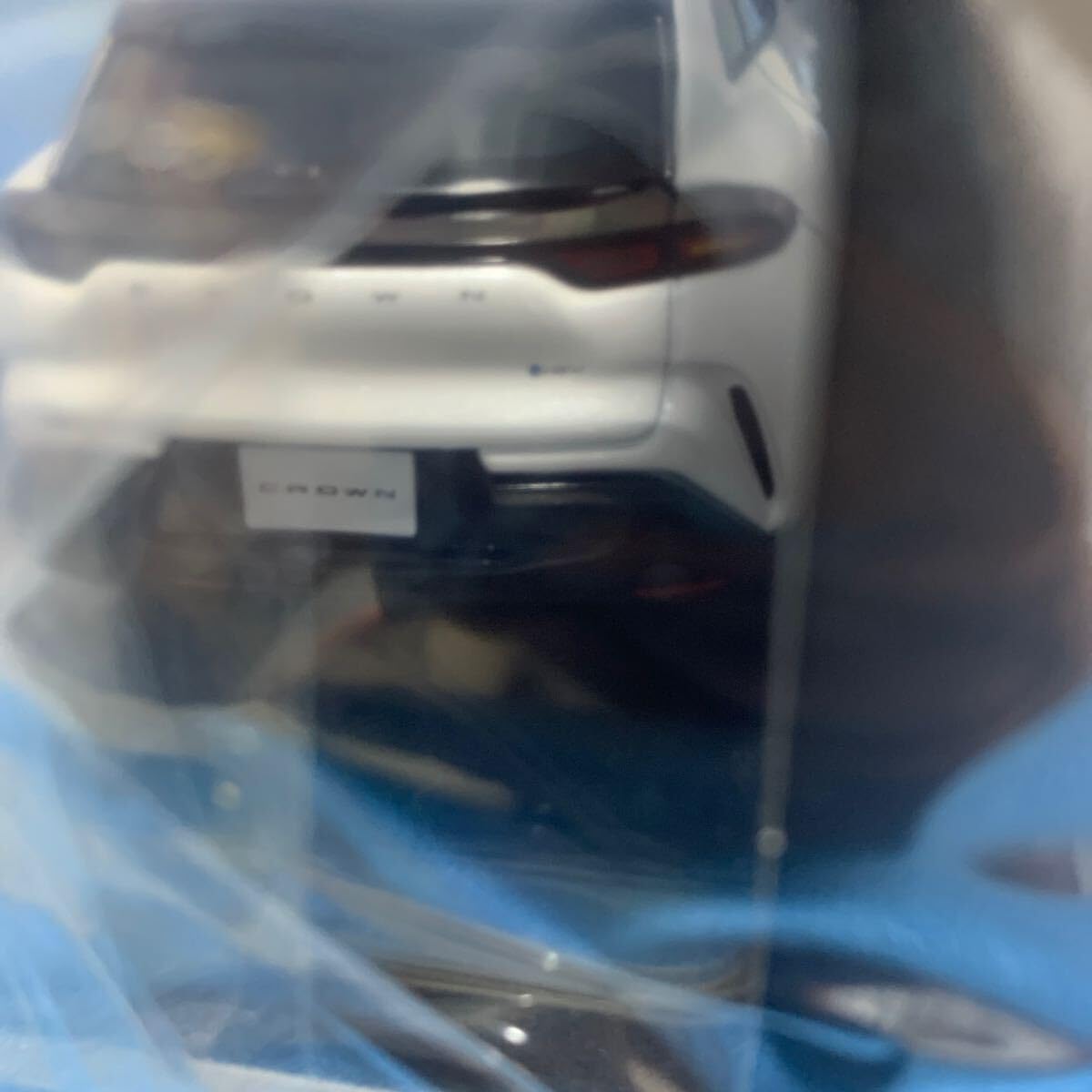 クラウンエステート PHEV ミニカー ブラック× プレシャスホワイト