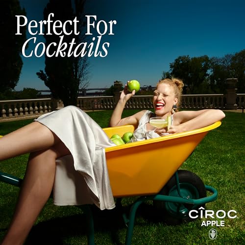 Ciroc Apple Flavoured Vodka | 37.5% vol | 70cl | Juicy Taste of Bright Green Apples | Hints of Vanilla & Citrus | For a Mixed Drink or Cocktails | Elegantly Smooth - Image 2