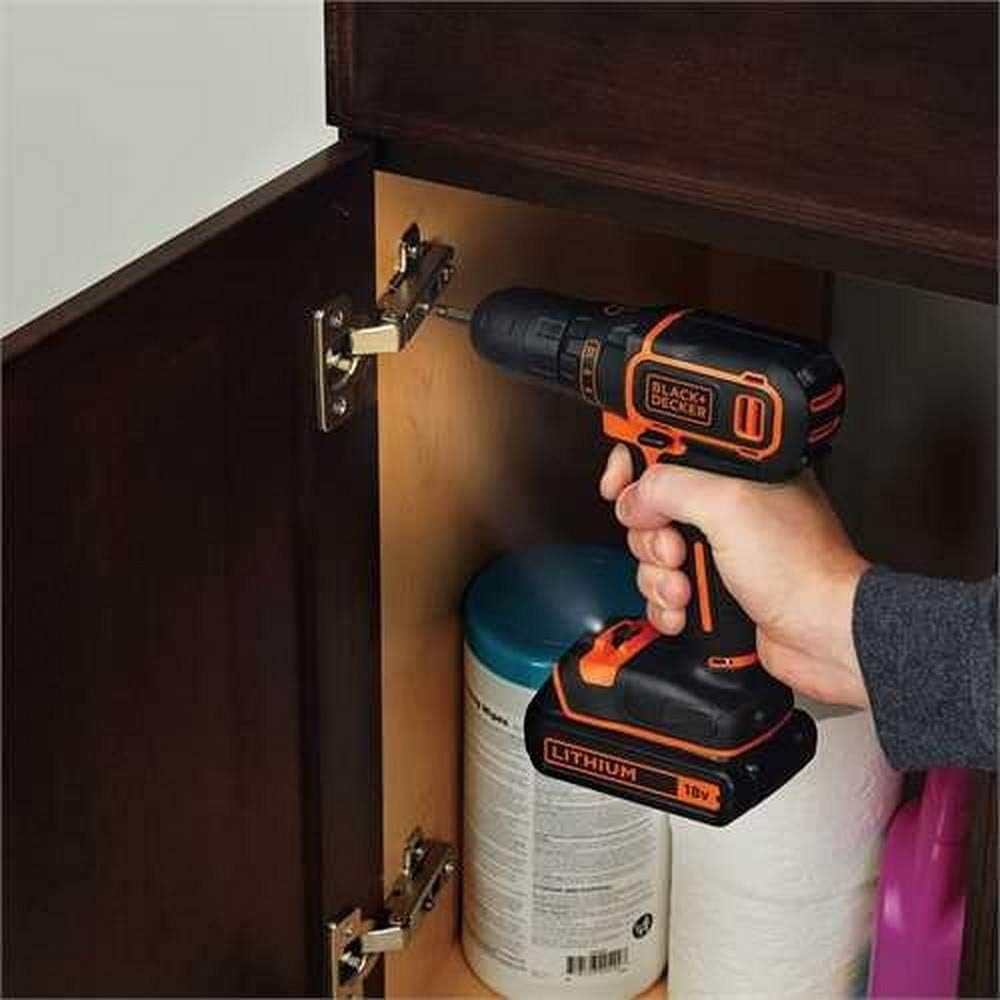 Black+Decker battery drill screw (with planetary operation, 18V 1.5Ah, including 2 batteries and charger in the bag, 1 double bit, anti-slip soft handle, LED work light) BDCDC18KB