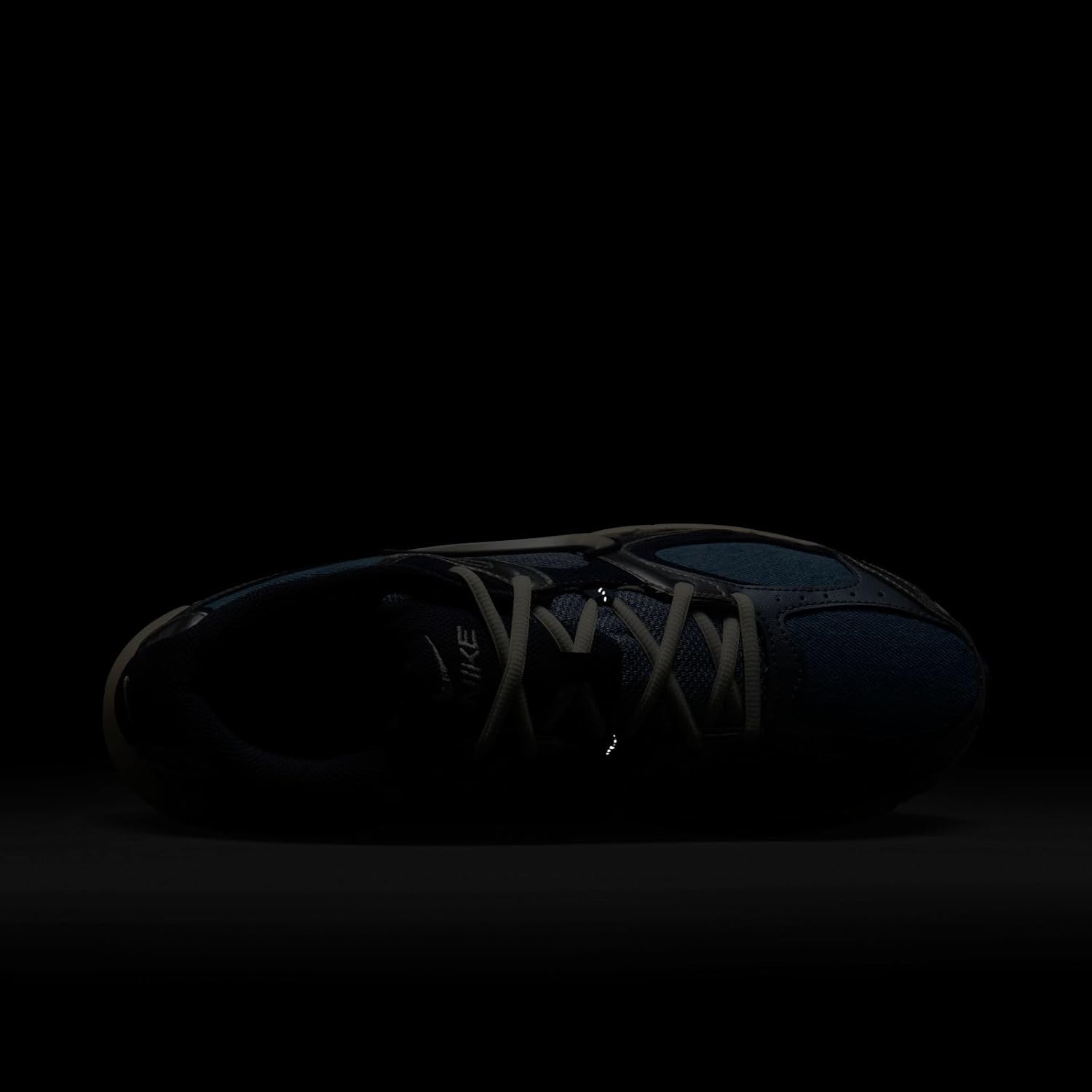 Nike Men's V5 RNR Se Xmfw Sneakers - Image 9