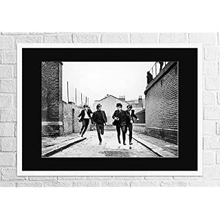 Affiche The Beatles – Affiche The Beatles – A Hard Day’s Night – Cadre Bois Avec PassePartout | A2 (59.4×41.9cm), Black… - Les Beatles, Paul McCartney, John Lennon, RIngo Starr, George Harrison Affiche The Beatles - Affiche The Beatles - A Hard Day's Night - Cadre Bois Avec PassePartout | A2 (59.4x41.9cm), Black… – Image 3