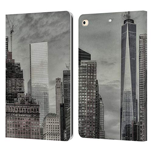 Étui iPad 9.7 2018 Haroulita Manhattan pour travailler en terrasse avec style