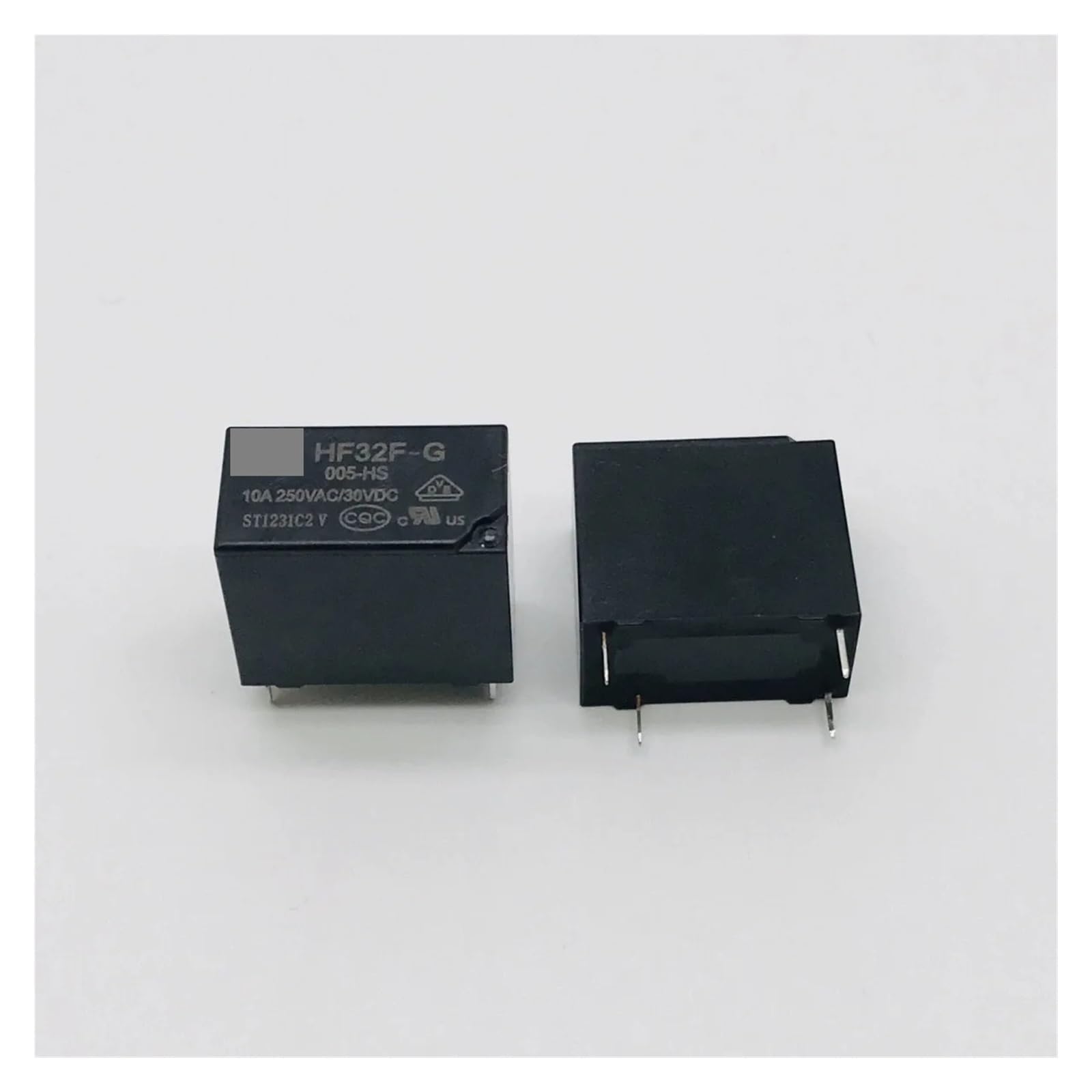 Relay HF32F-G-5V-HS JZC-32F-G-005-HS 4-pin 10A pour circuit imprimé