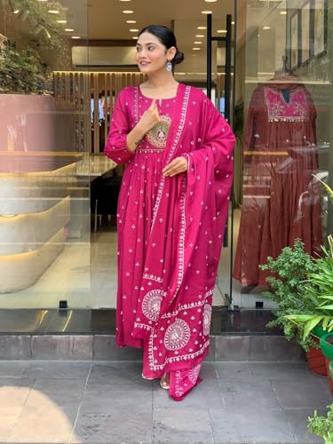 Image of KLOSIA Women Rayon Printed Anarkali Kurta Set with Dupatta