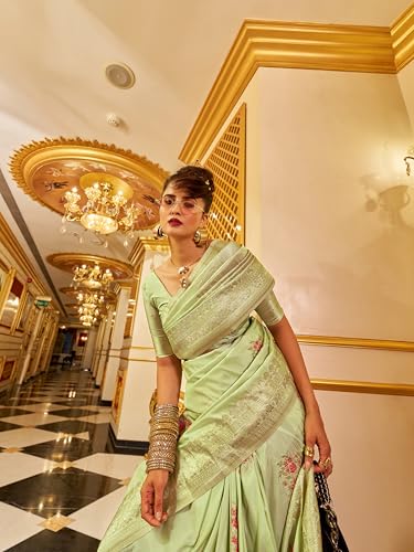 Image of SWORNOF Women's Banarasi silk Saree With Unstitched Blouse Piece