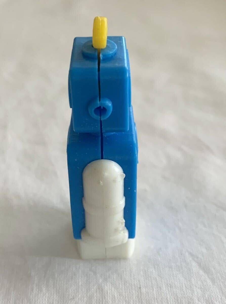 Amazon.co.jp: グリコ おまけ ロボット 青 ブルー 食玩 : おもちゃ