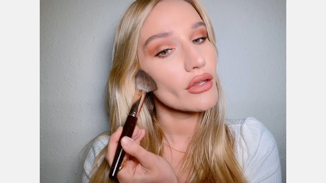 Amazon.com: Charlotte Tilbury Airbrush Matte Bronzer Refill