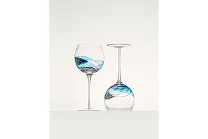 Cornet Barcelona Wine Glass for Special Occasions: Mediterranean Art in Your Hands