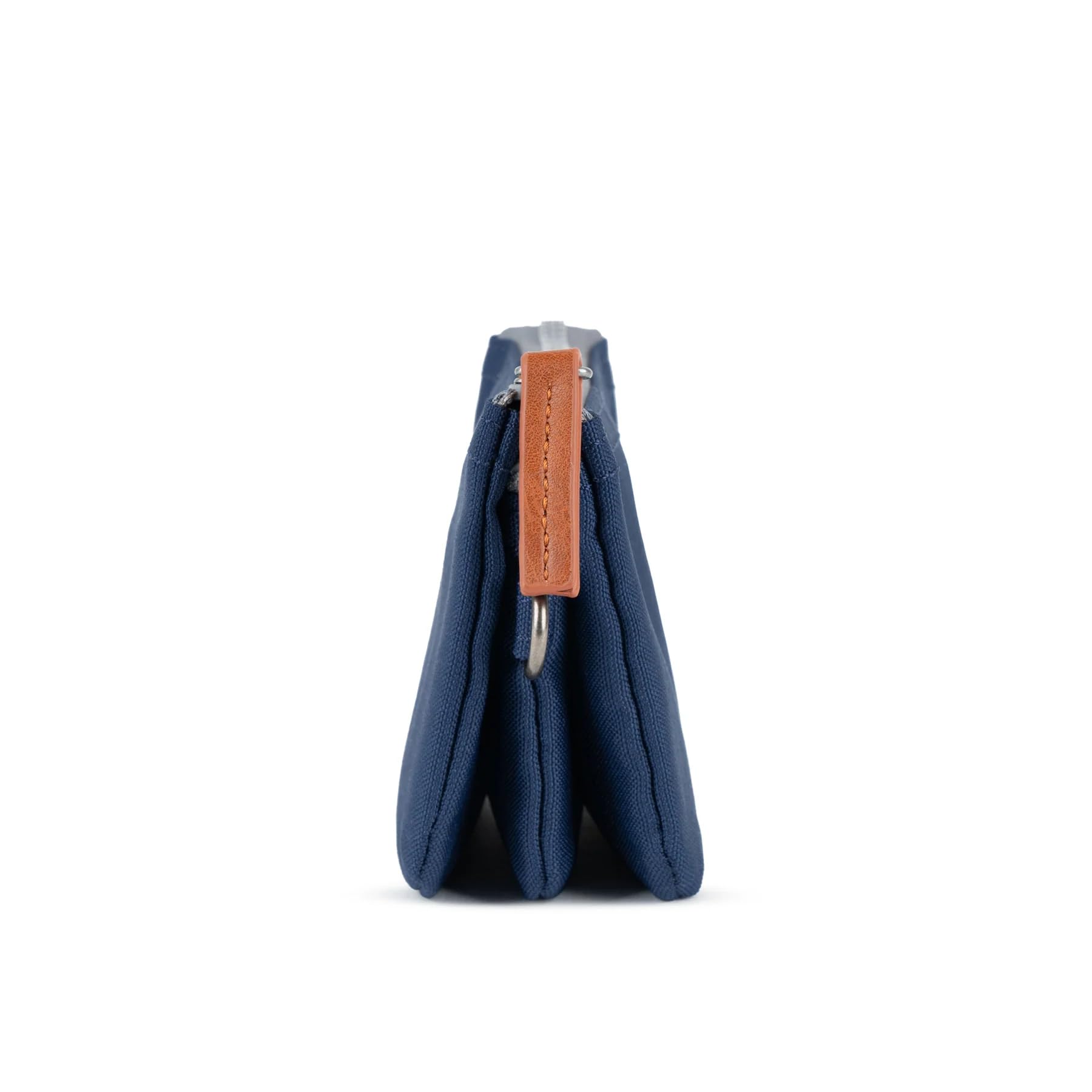 Roka London Carnaby - Tela riciclata piccola, Blu Croccante, lati morbidi