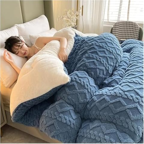 Generic Hibiscus Winter Quilt King Size Cover