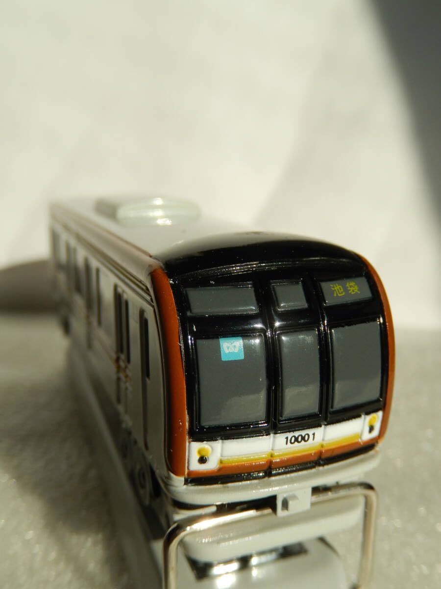 Amazon.co.jp: 鉄道 文房具 グッズ 東京メトロ 10000系 副都心線