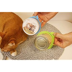 Pet Can Covers/Dog Cat Food Can Lids Covers/Silicone Can Lids Universal Size Fit All Standard Size Dog and Cat Can Tops/4 Pack & 1 Pet Food Spoon